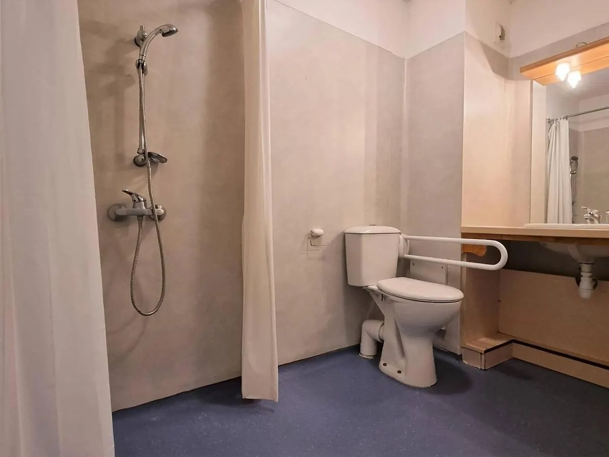 Appartement 3 Pieces Pour 6 Avec Piscine Et Parking - Superdevoluy, Pres Du Telesiege Le Jas - Fr-1-525-205 Saint-Étienne-en-Dévoluy 0*,  Fransa